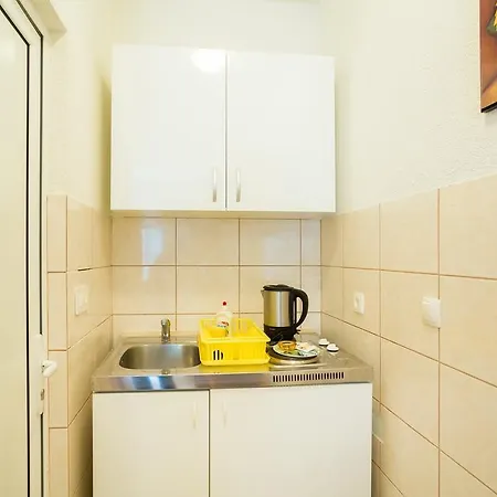 Apartment Studios Tonina